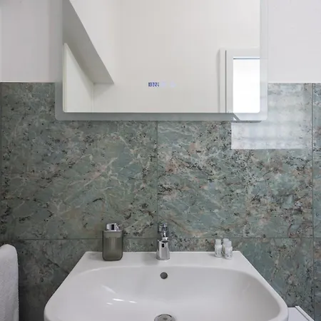 Apartman San Mamolo Luxury Garden *